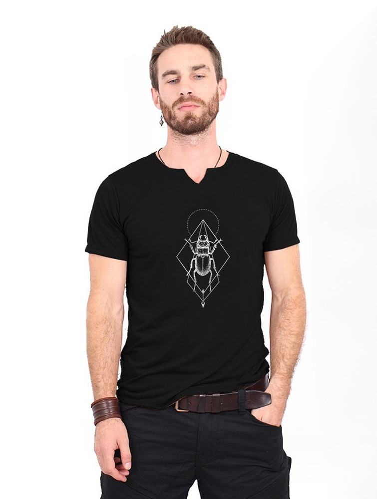 Toonzshop Scarab Spirit Slit V-neck T-shirt T-Shirt Heren Zwart Zilver | BG7826053